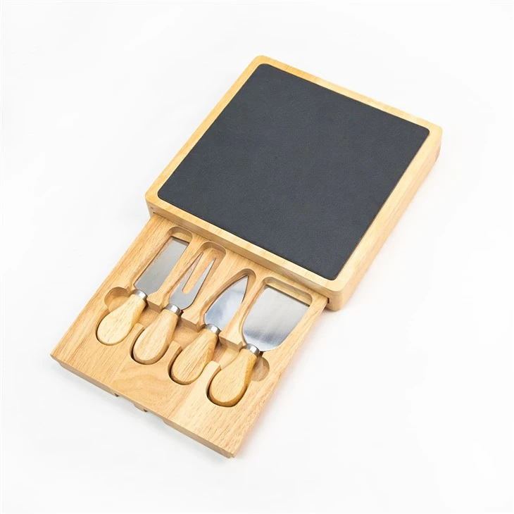 Rubber Wood Cheese Board Set manufacturers